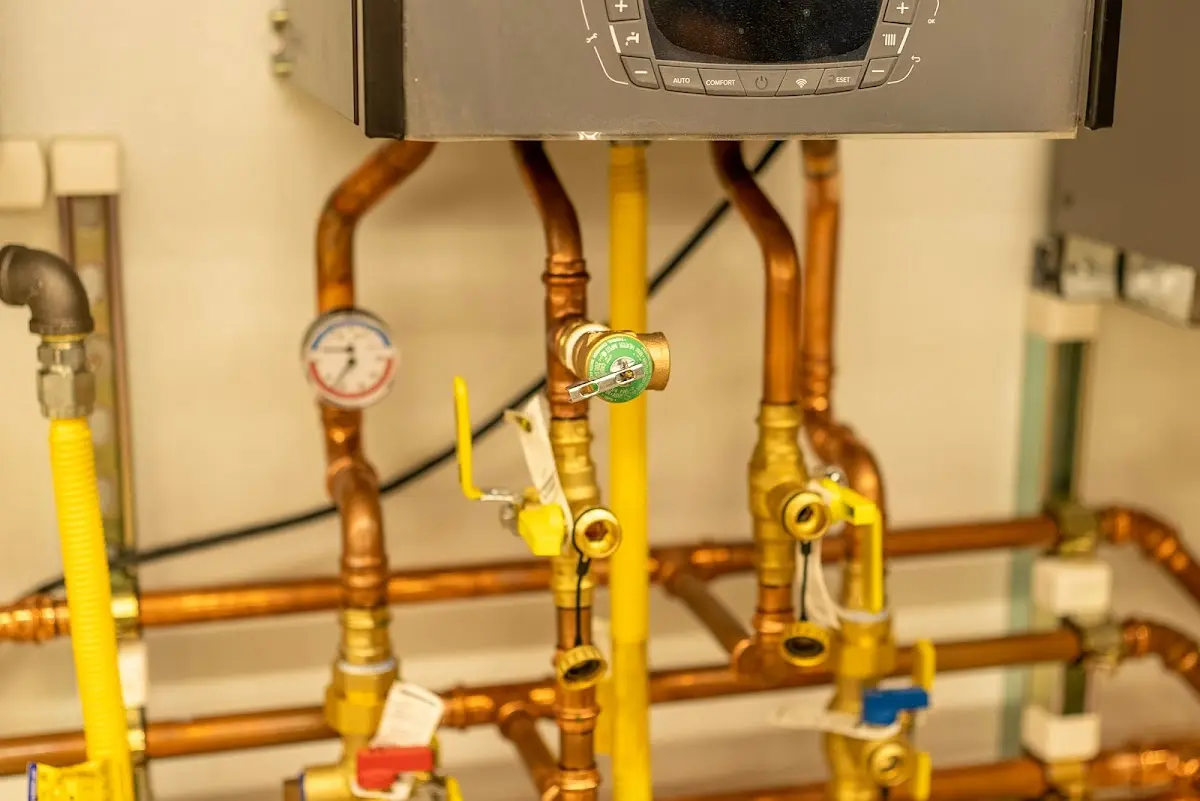 Licensed technician providing Water Heater Installation for a homeowner in Kingsport